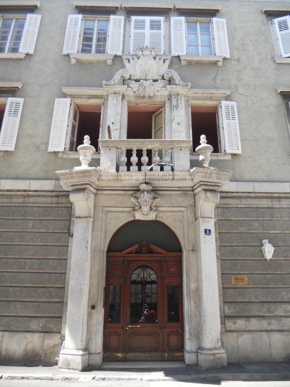 Palazzo Brigido Hotel ตรีเอสเต ภายนอก รูปภาพ